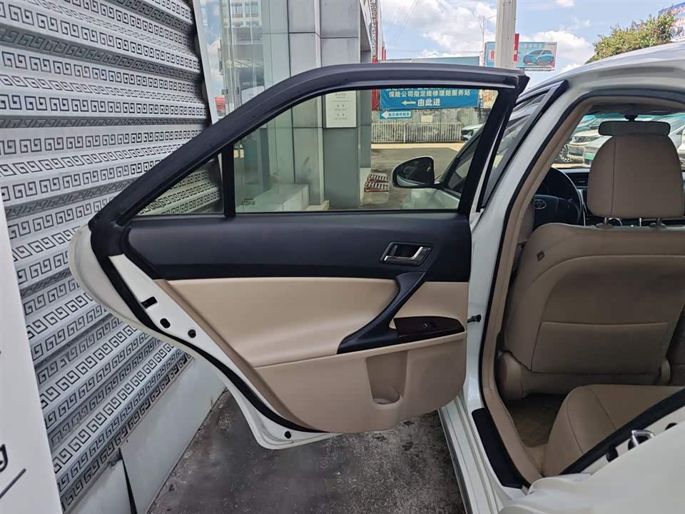 Toyota Reiz Toyota Reiz