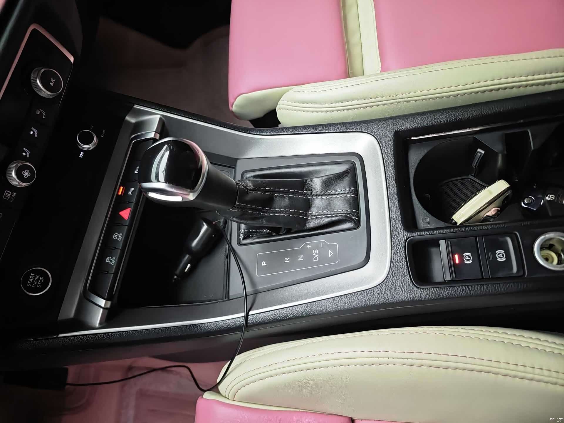 Audi Q3, 2021 9
