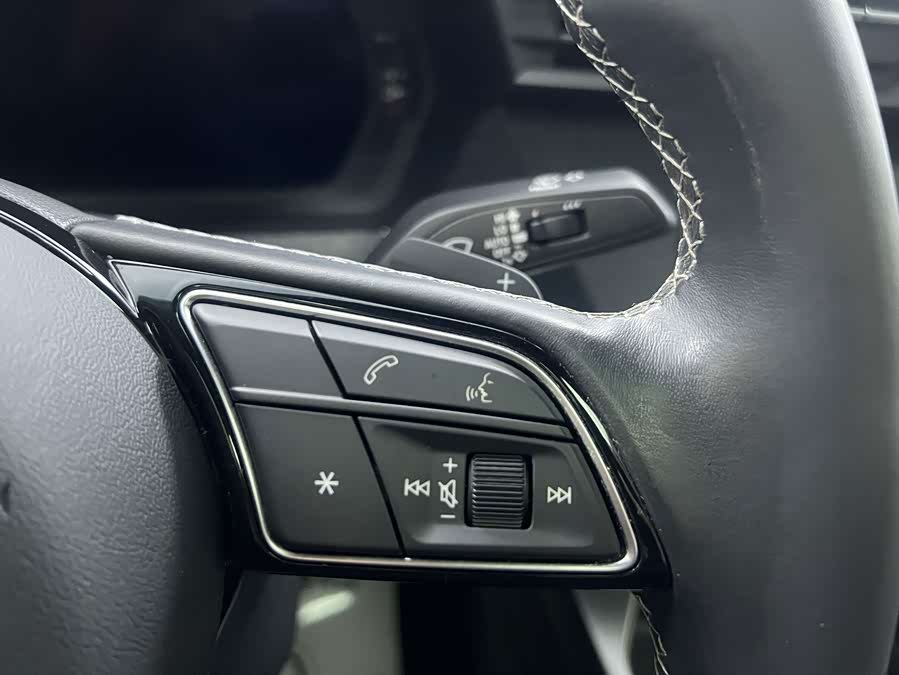 Audi A3 2023, фото 13