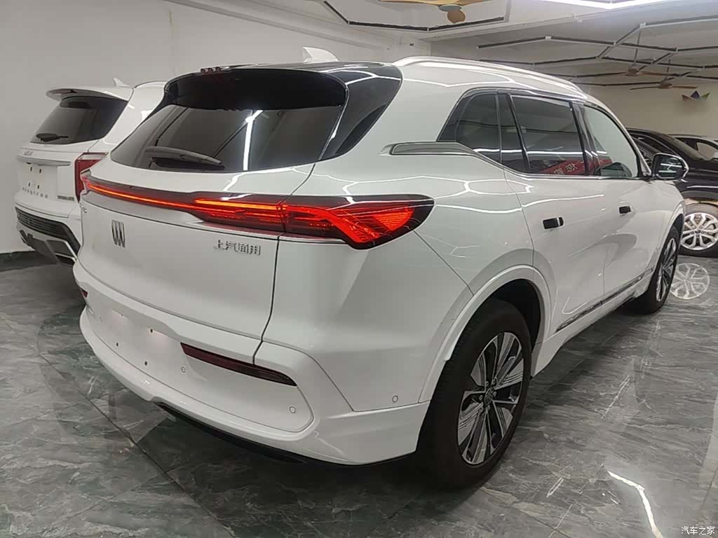 Buick E5, 2025 7