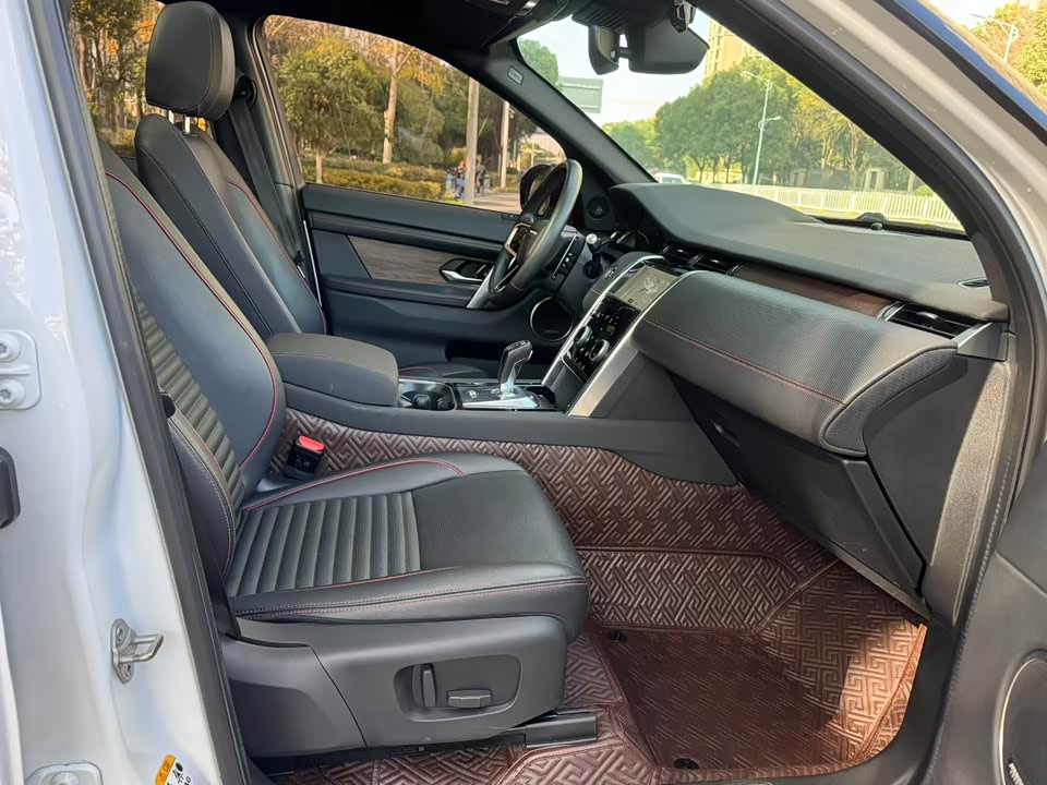 Land Rover Discover sports