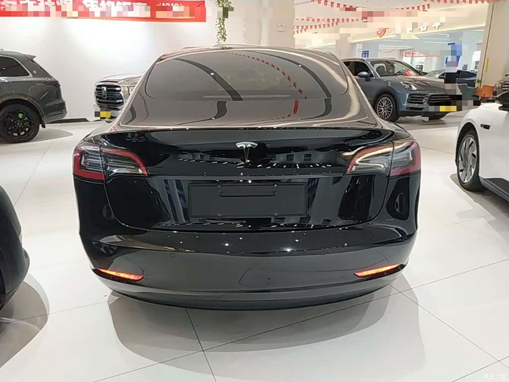 Tesla Model 3, 2022 6