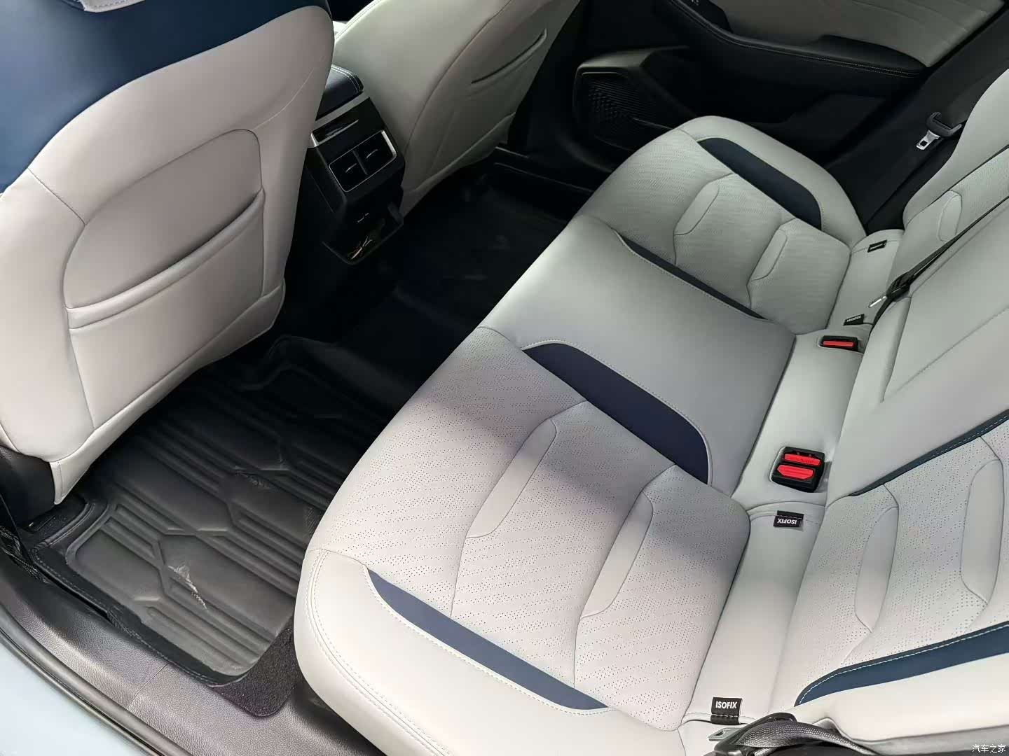 Geely Preface, 2022 6
