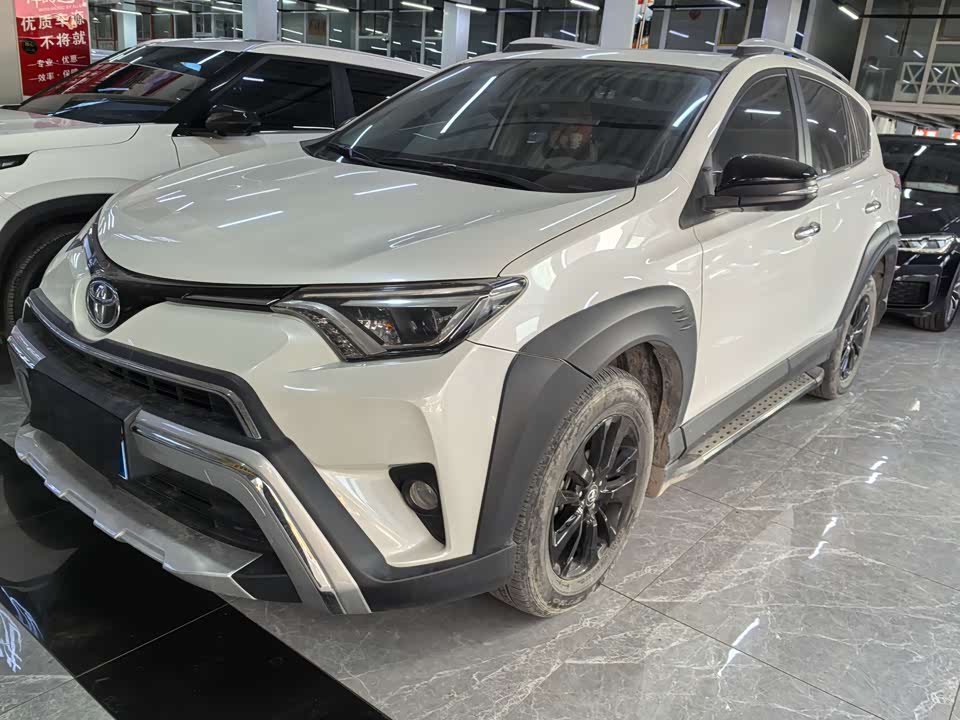 Toyota RAV4 Rongfang