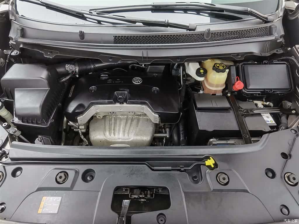 Buick GL8, 2018 6