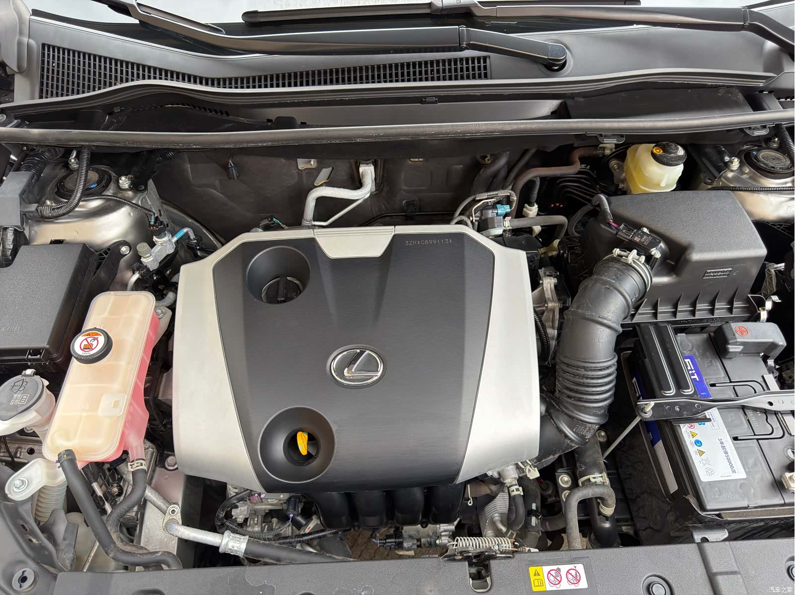 Lexus NX, 2021 25