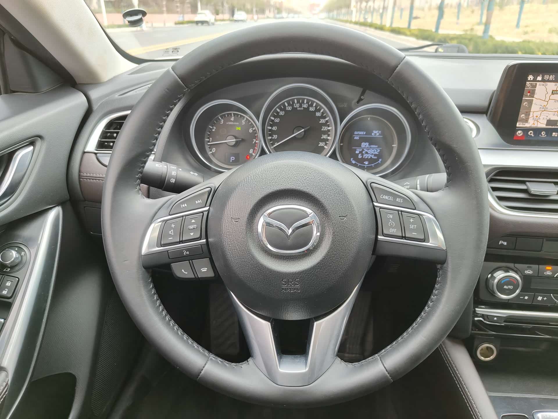 Mazda Atenza, 2017 9