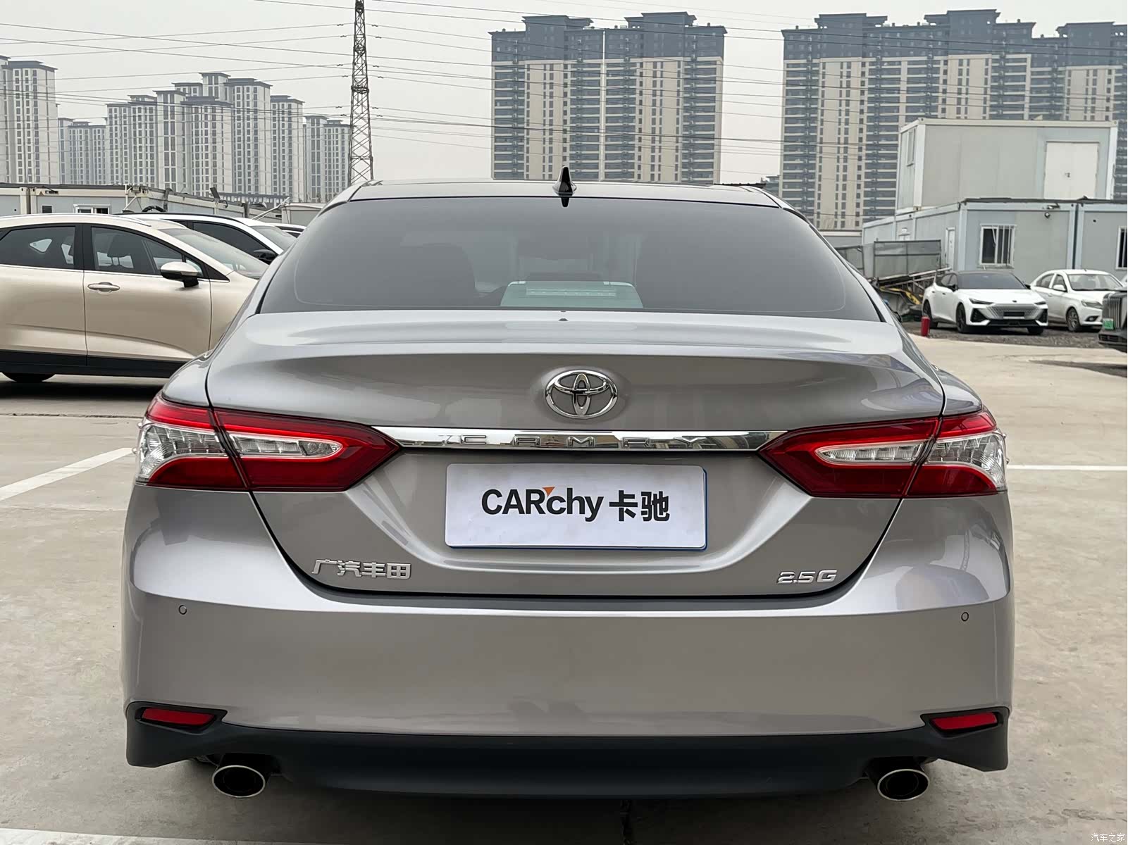 Toyota Camry, 2023 все фото