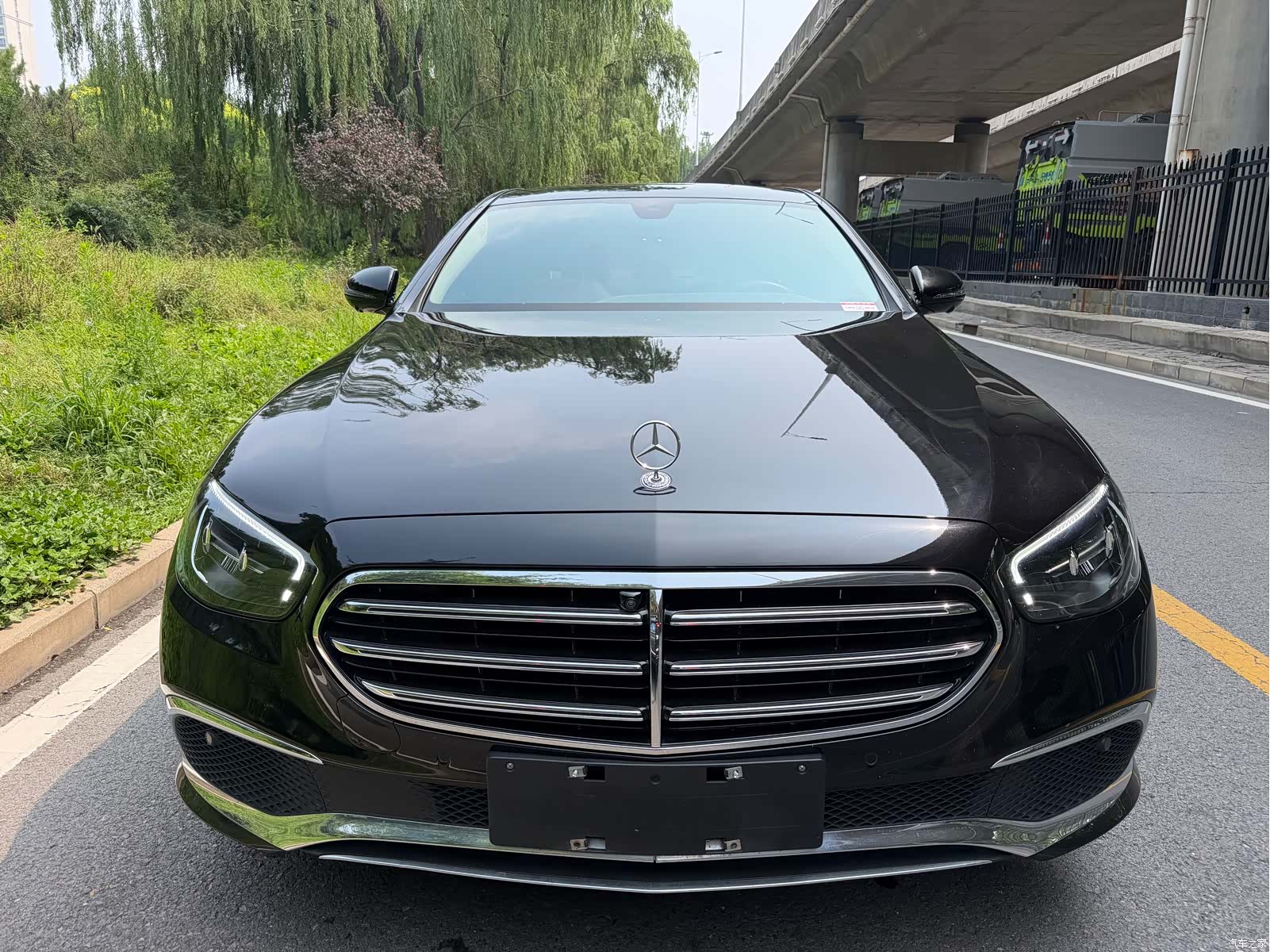 Mercedes-Benz E-Class, 2023 2