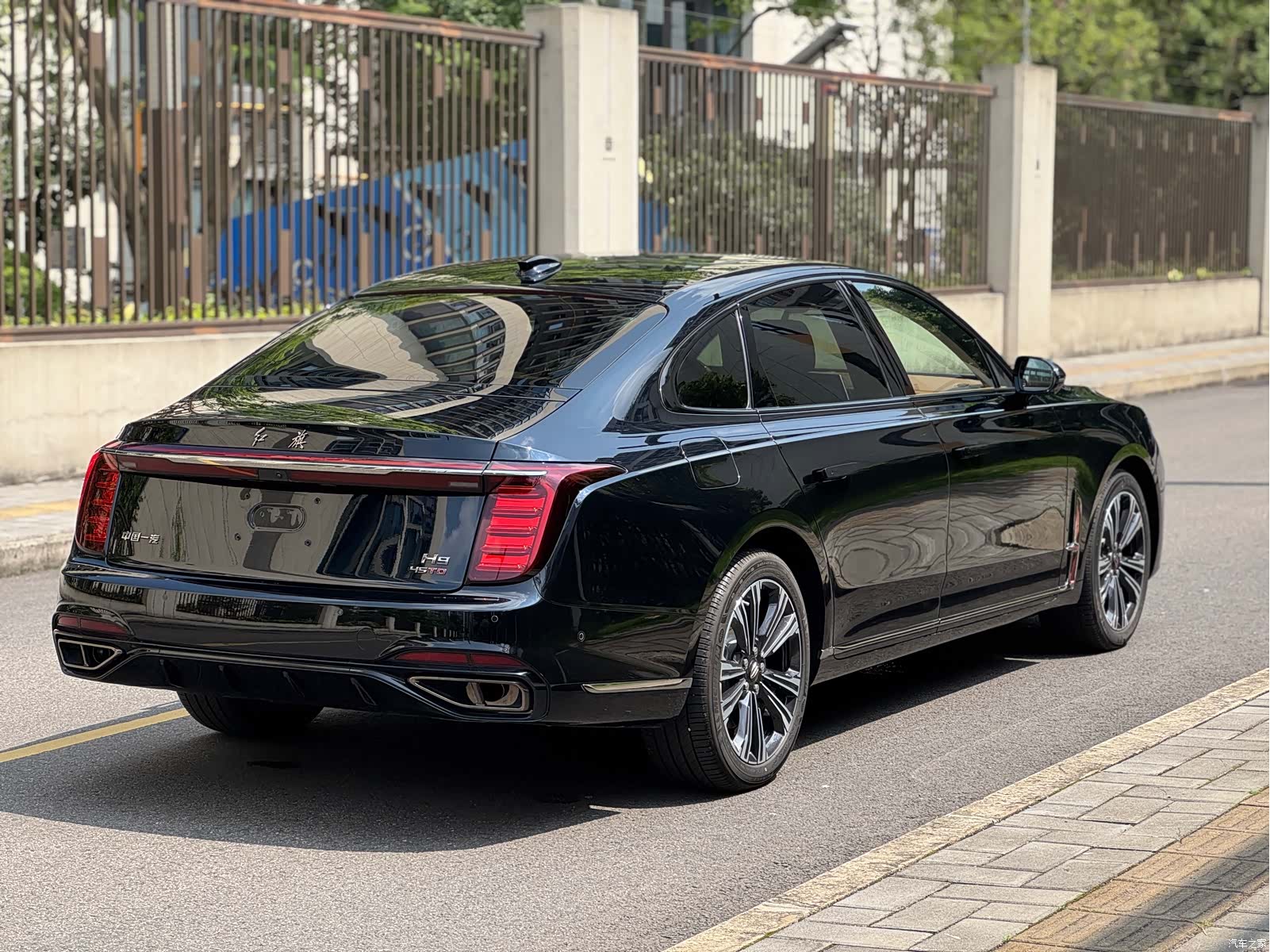 Hongqi H9, 2024 8