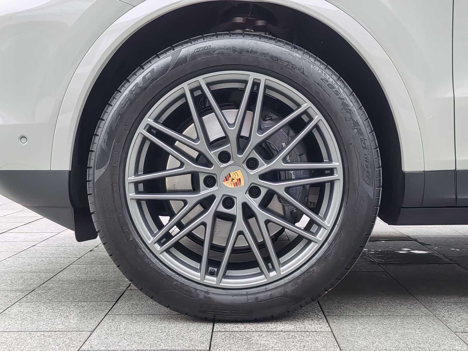 Porsche Cayenne, 2024 8