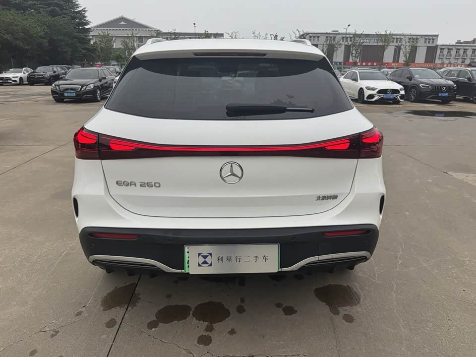 Mercedes-Benz EQA Mercedes-Benz EQA