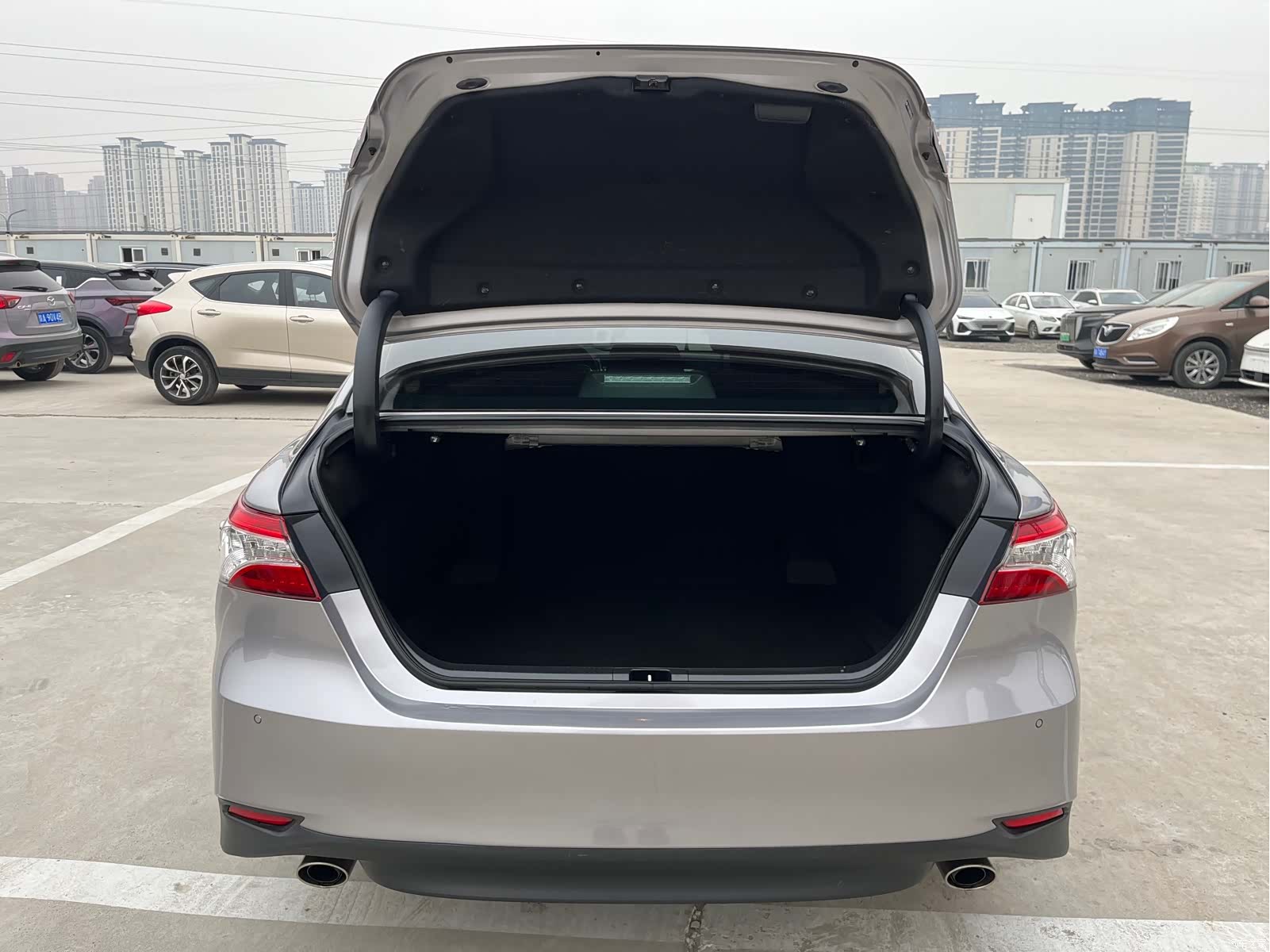 Toyota Camry, 2023 17
