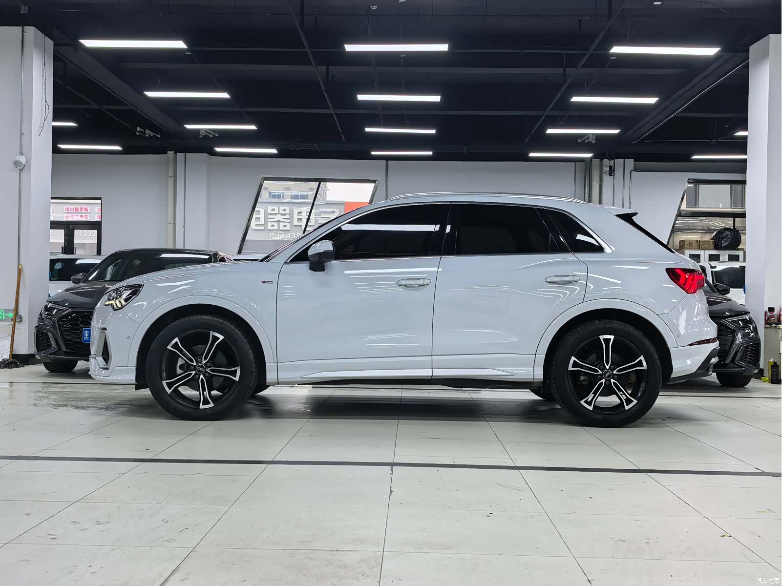 Audi Q3, 2023 7