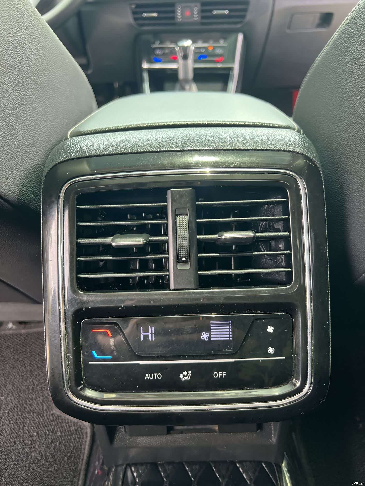 Volkswagen Passat, 2024 19