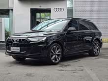 µQ7 2023 55 TFSI quattro S line˶