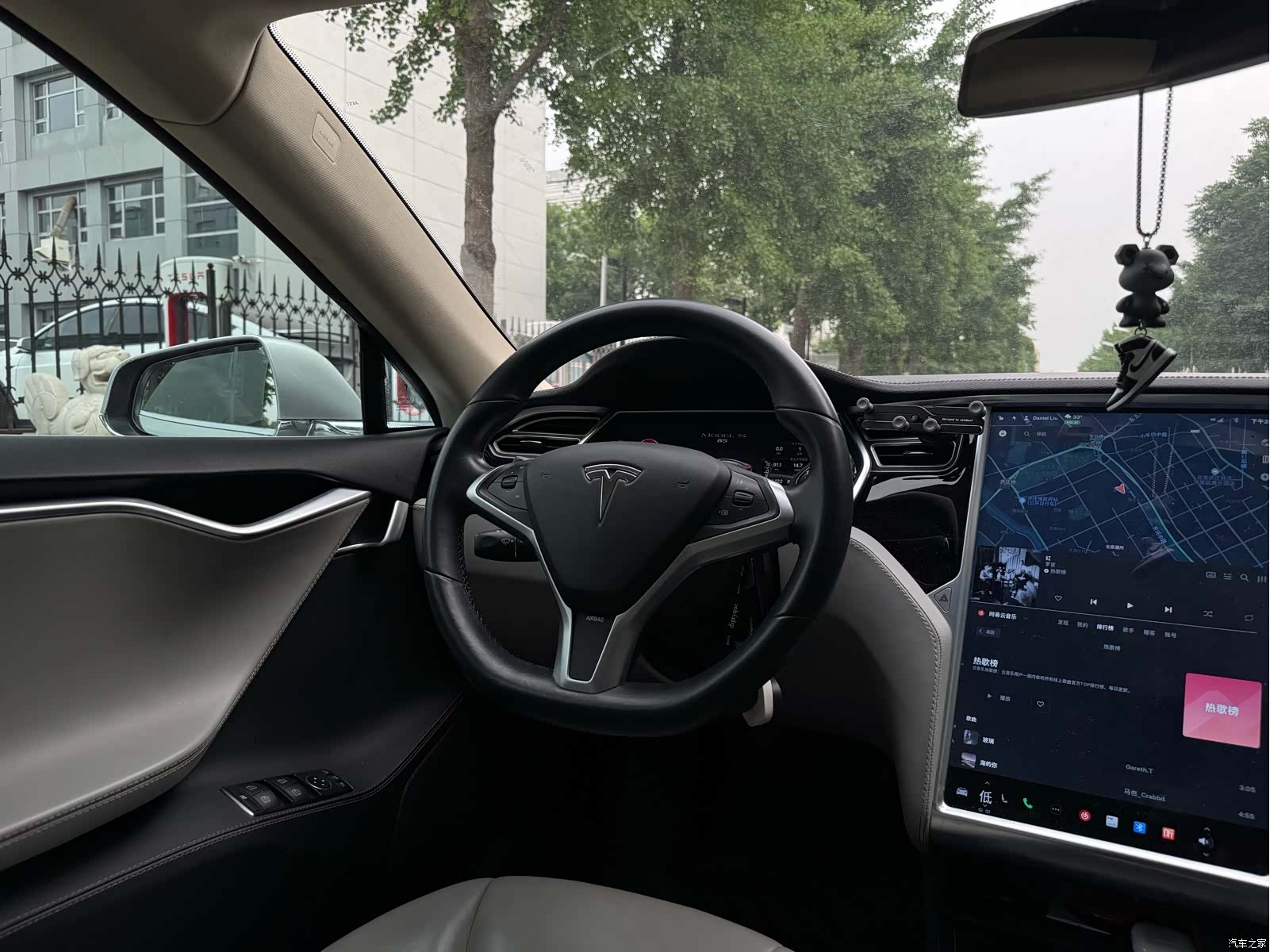 Tesla Model S, 2014 9