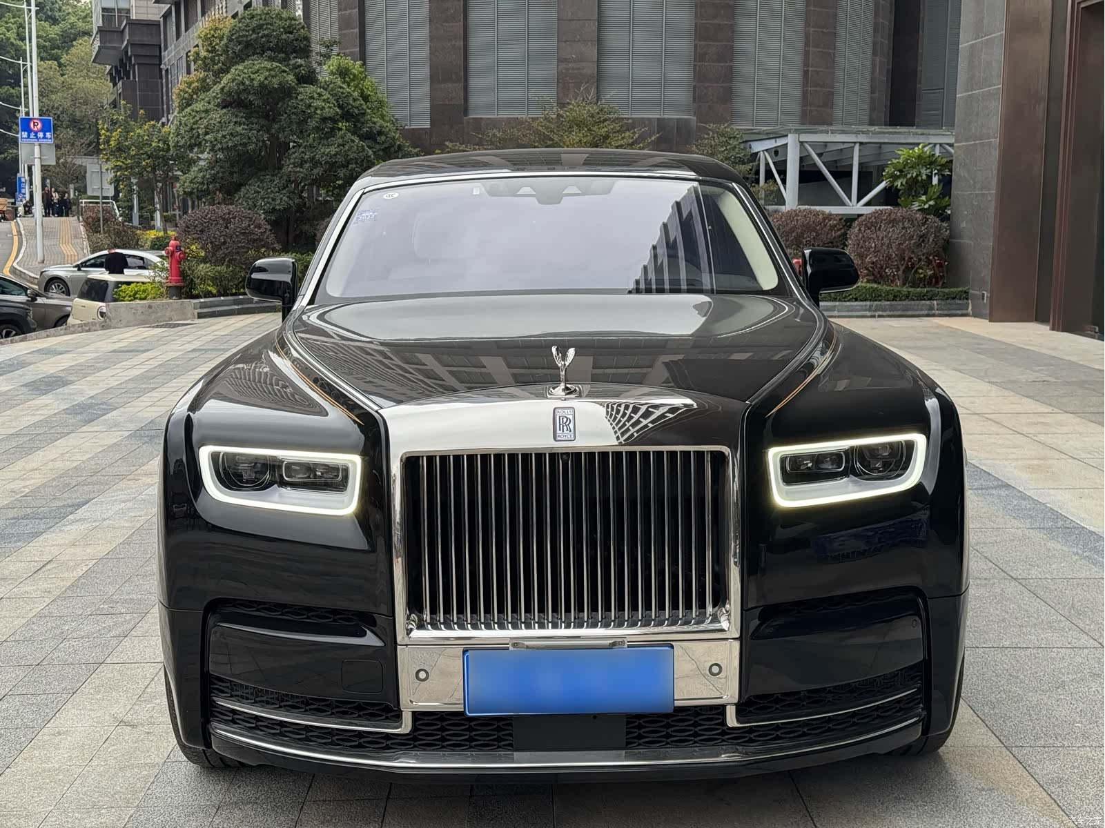 Rolls-Royce Phantom, 2018 2