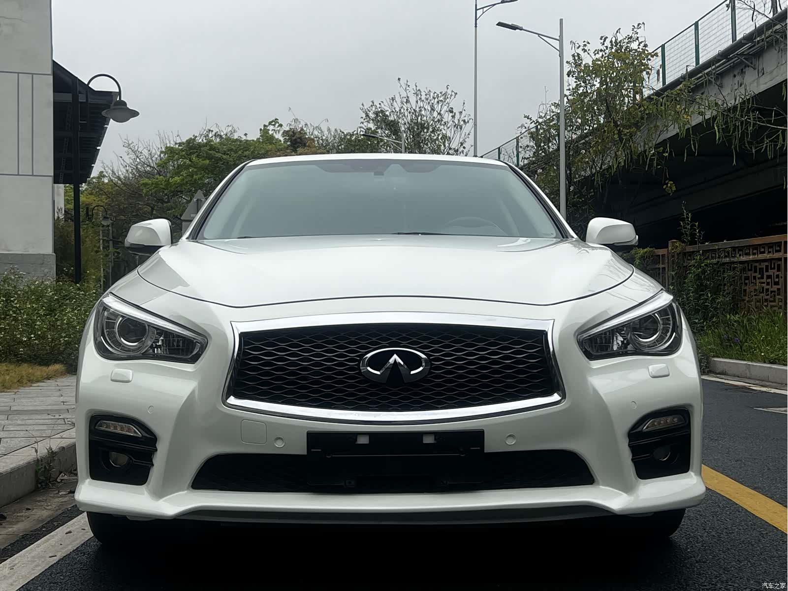 Infiniti Q50L, 2017 3