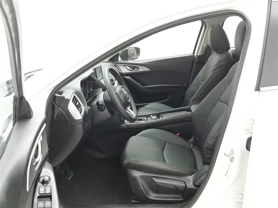 Mazda 3 Angkesaila Mazda 3 Angkesaila