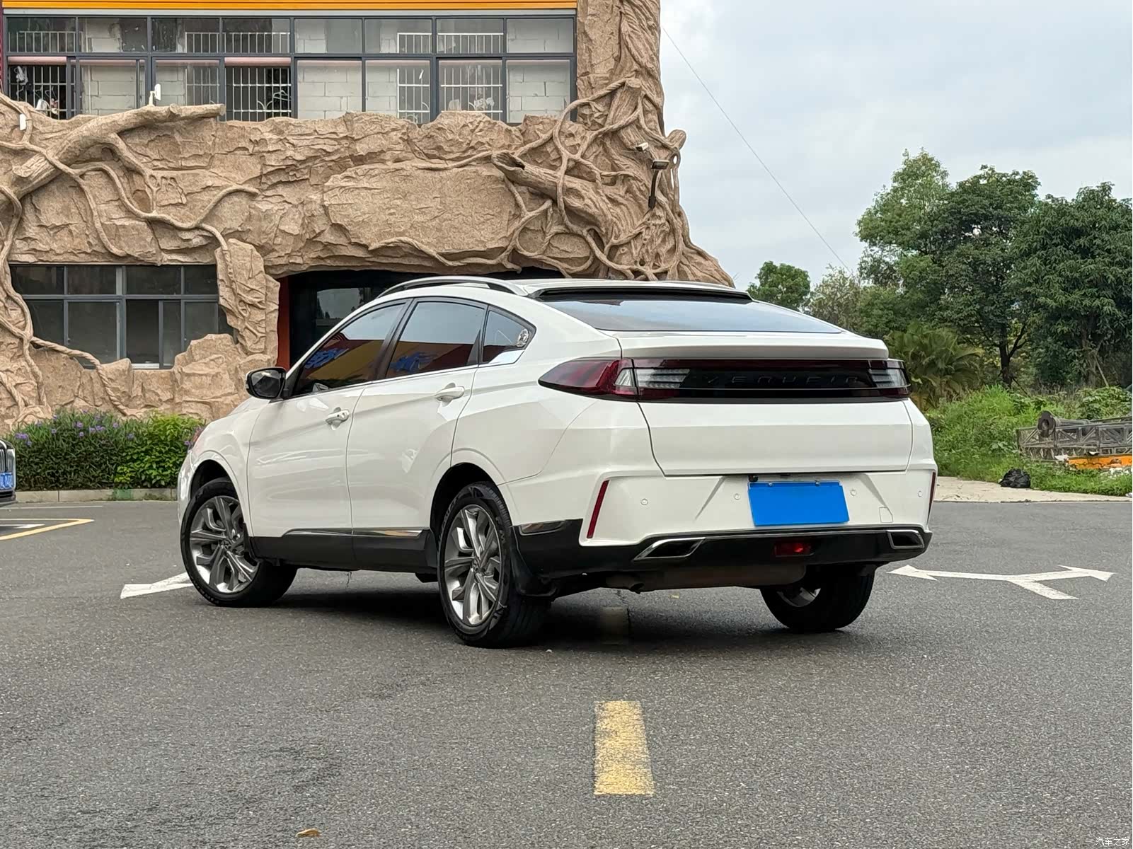 Nissan T90, 2021 3