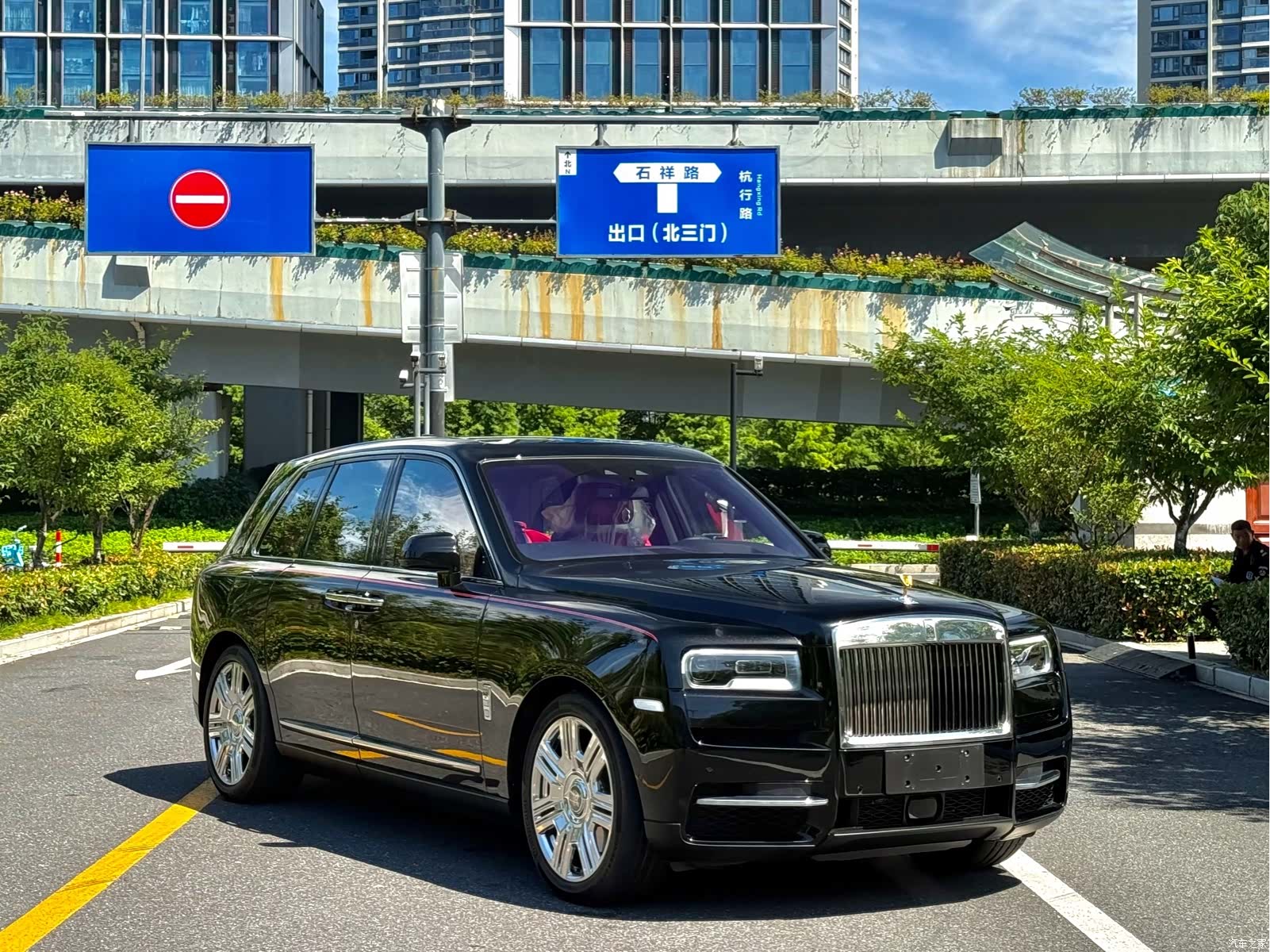 Rolls-Royce Cullinan, 2024 2