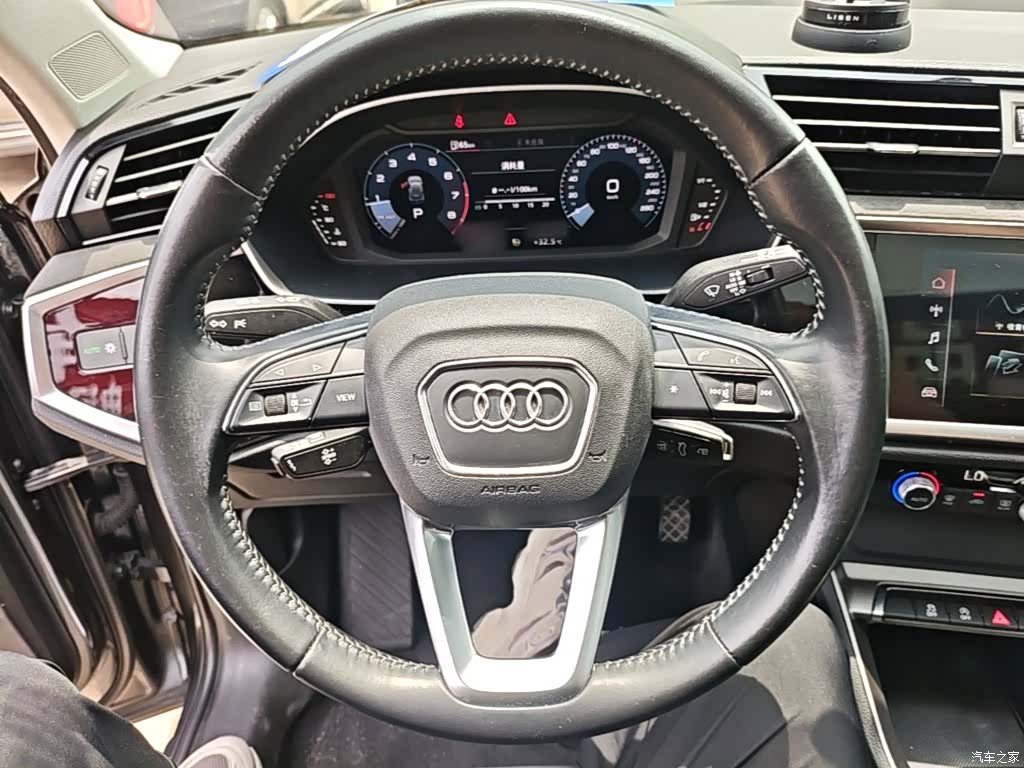 Audi Q3, 2021 11