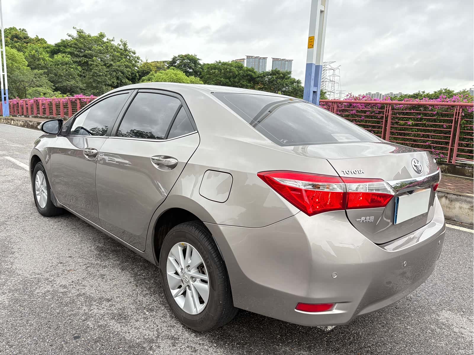 Toyota Corolla, 2015 все фото