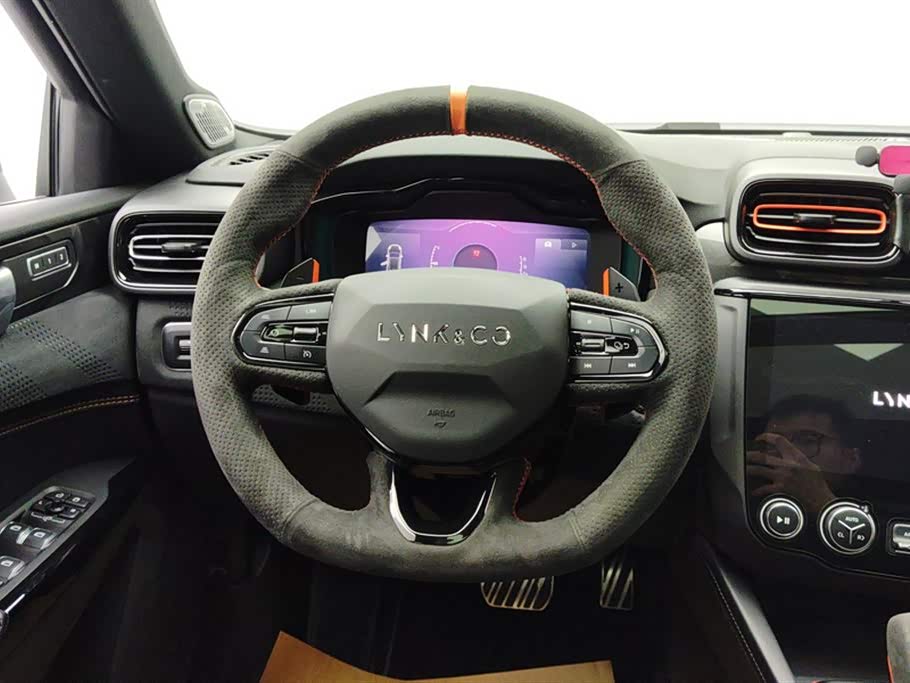 Lynk & Co 02 Hatchback