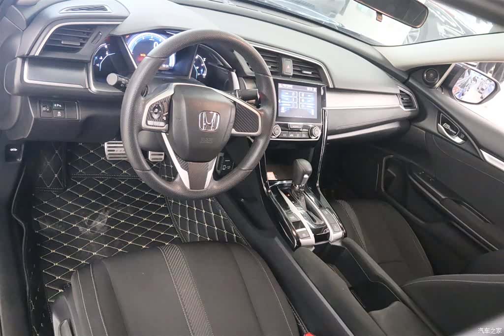 Honda Civic, 2017 11