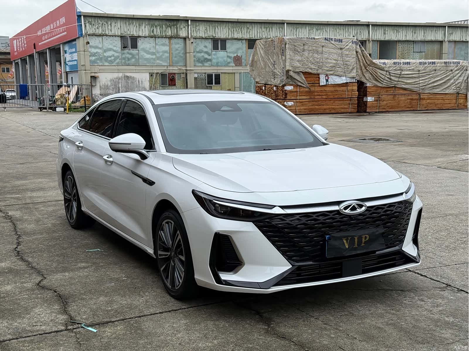 Chery Arrizo 8, 2024 3