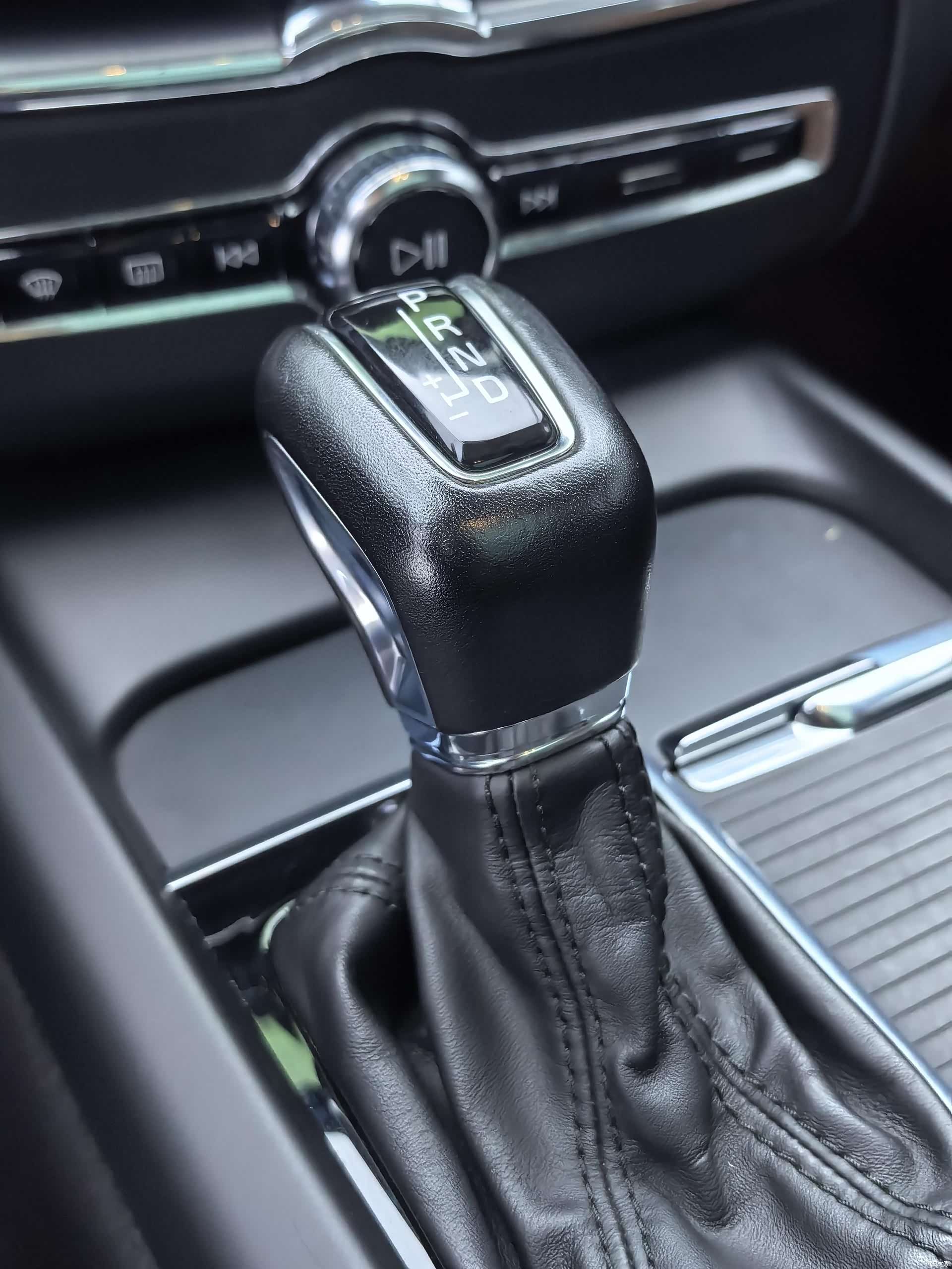 Volvo XC60, 2021 21