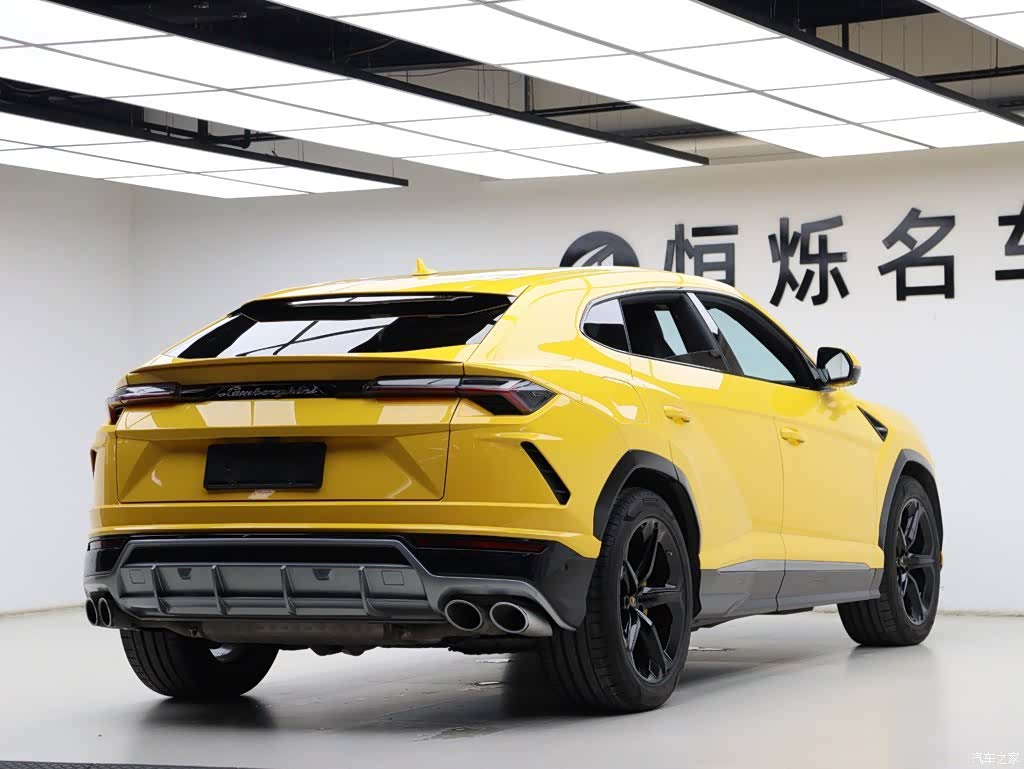 Lamborghini Urus, 2021 26