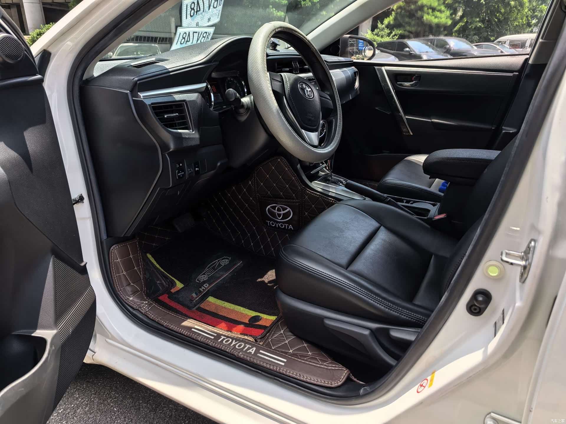 Toyota Corolla, 2015 4
