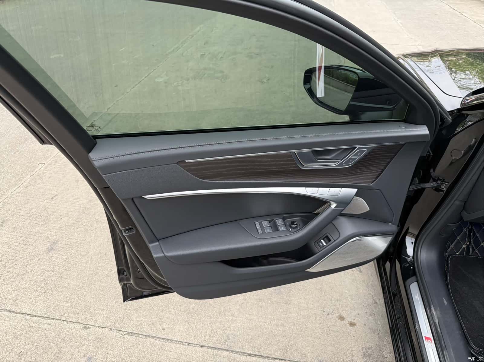 Audi A6L, 2025 9