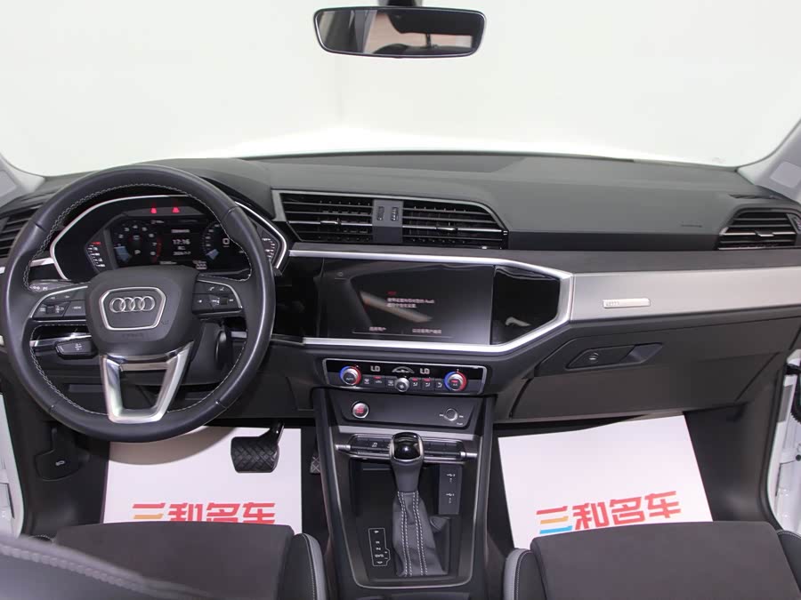 Audi Q3 2022, фото 12