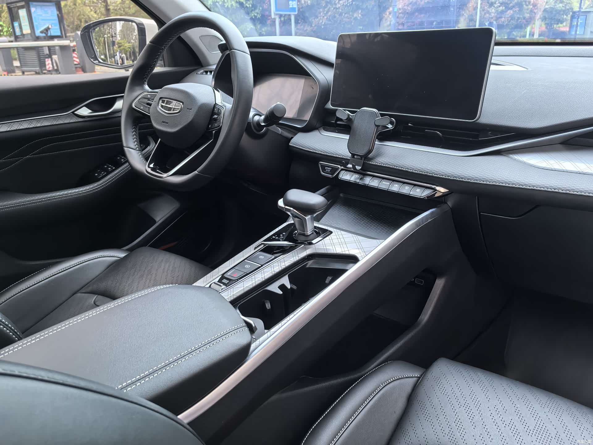 Geely Preface, 2022 7