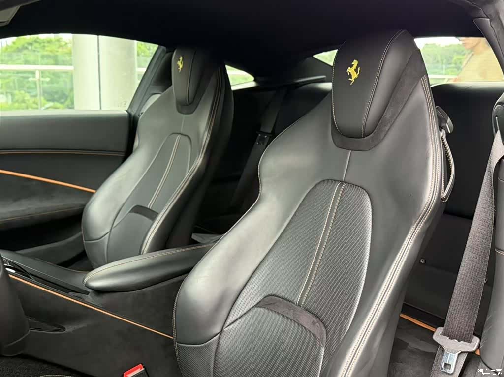 Ferrari Roma, 2021 13