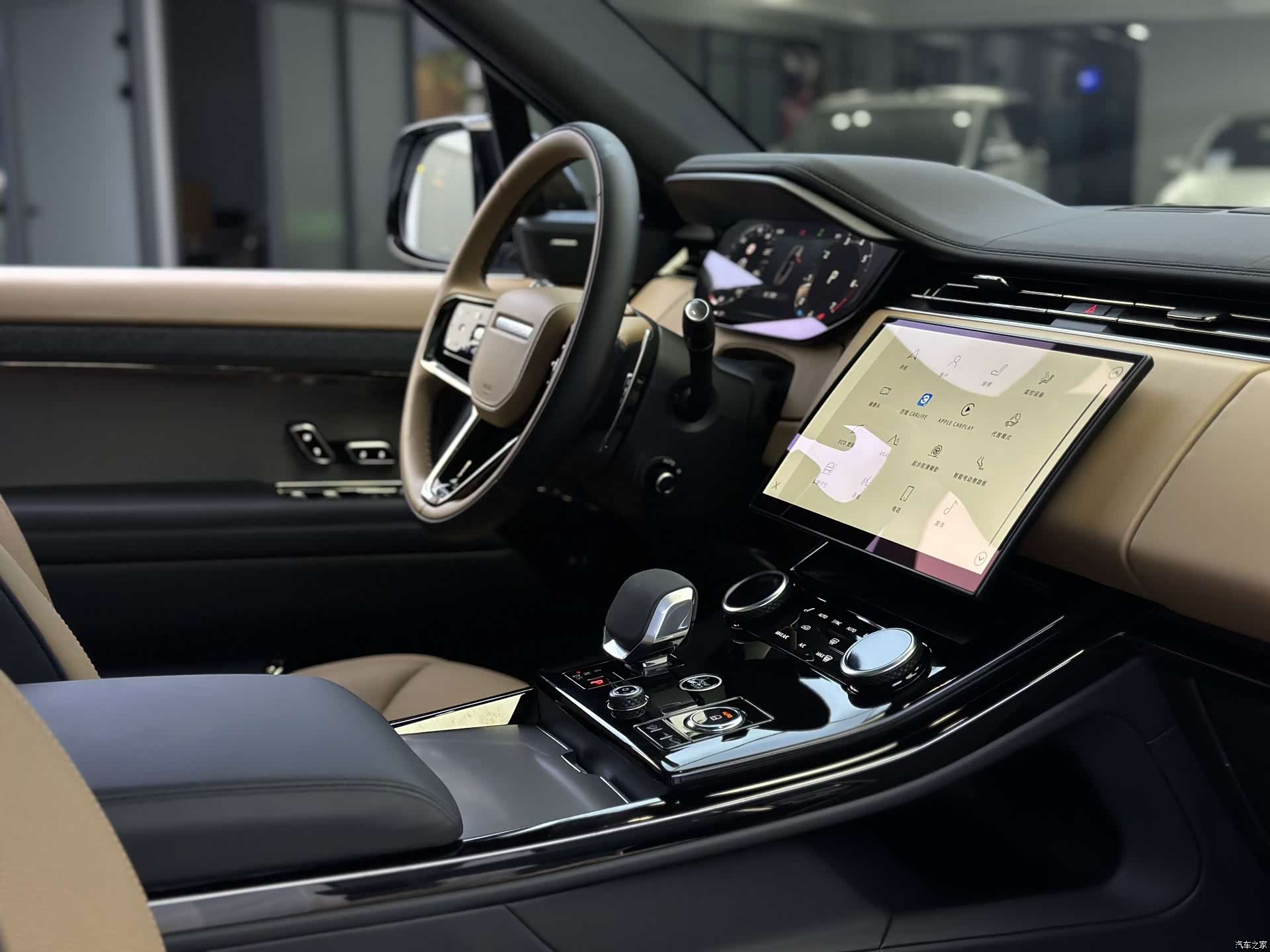 Land Rover Range Rover, 2023 18