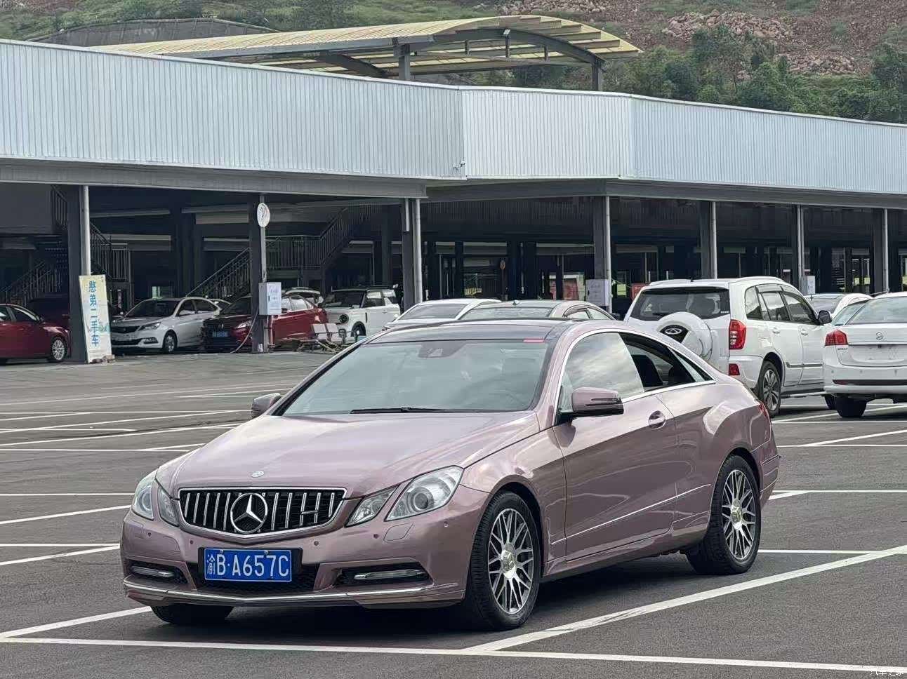 Mercedes-Benz E-Class, 2011 1