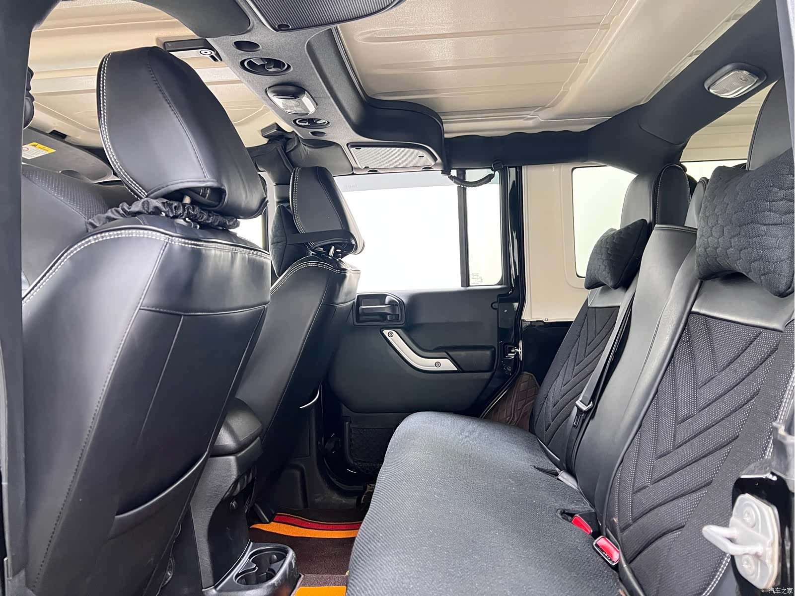 Jeep Wrangler, 2019 17