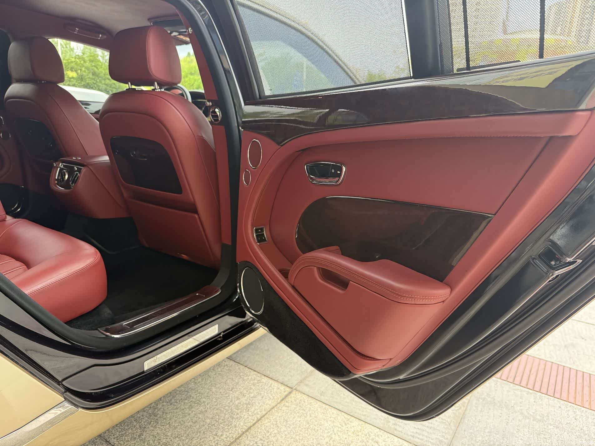 Bentley Mulsanne, 2012 20