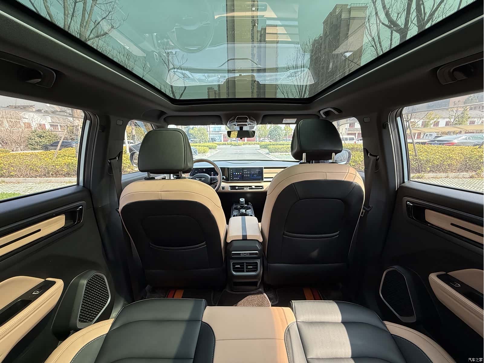 Geely Icon, 2022 16
