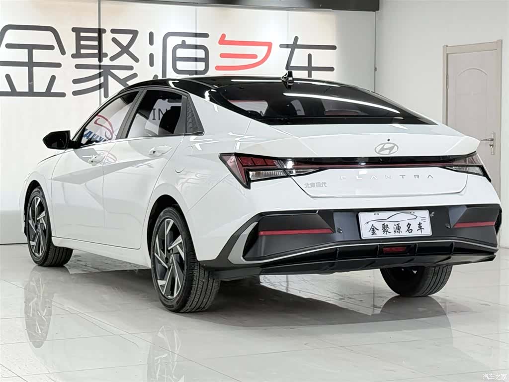 Hyundai Elantra, 2024 4
