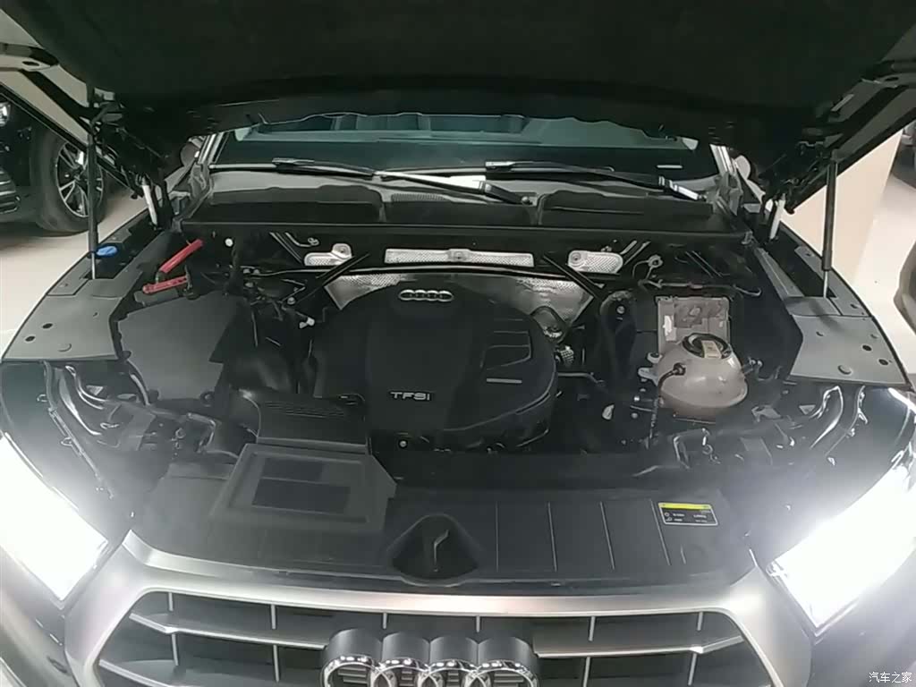 Audi Q5L, 2021 20