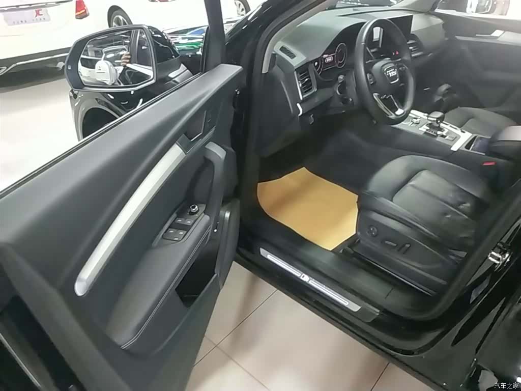 Audi Q5L, 2021 16