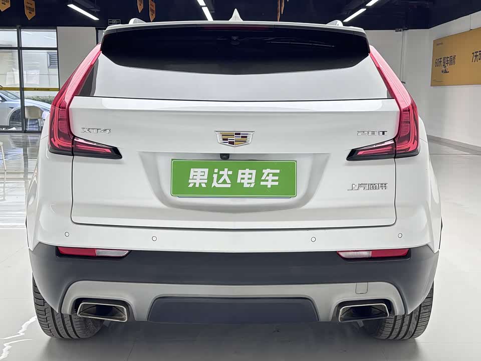 Cadillac XT4