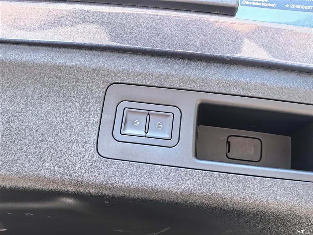 BYD Seal, 2025 13