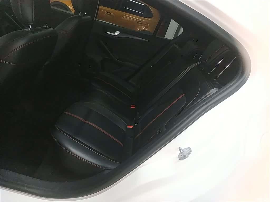 Ford Focus, 2023 17