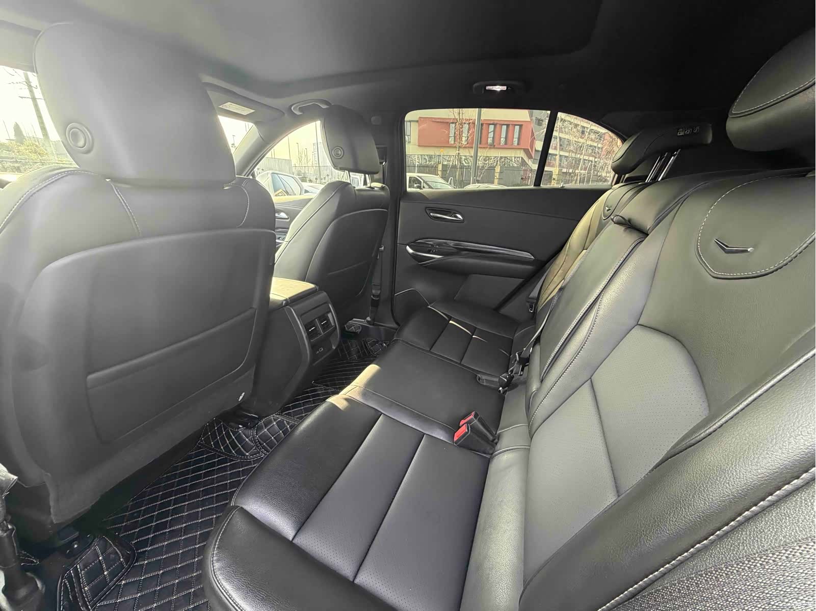 Cadillac XT4, 2019 9
